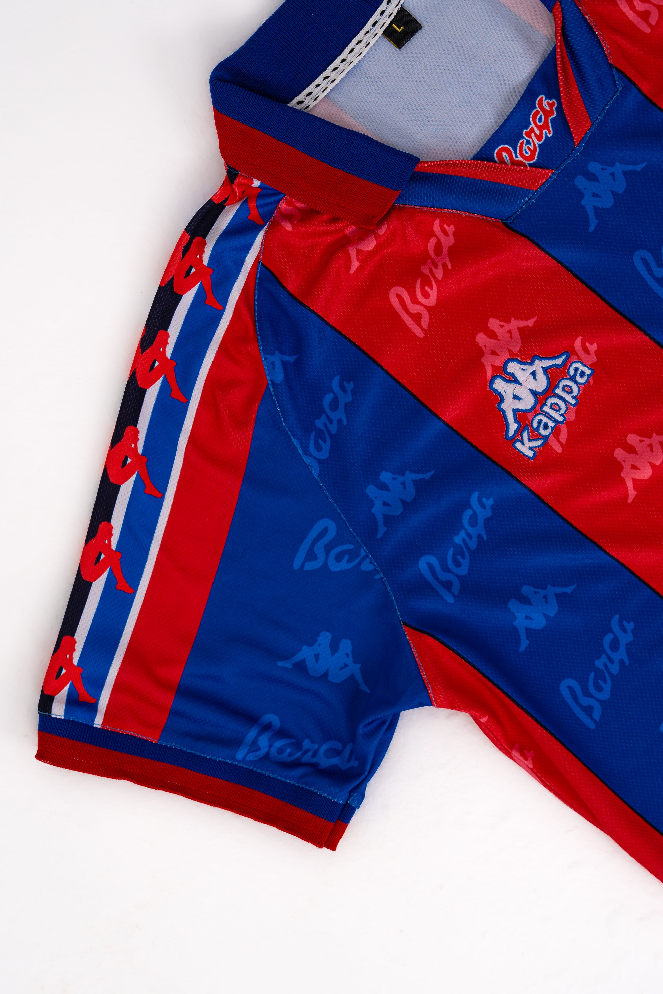 Barcelona's 95-97 Home Kit Box